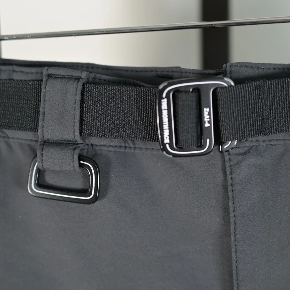 The North Face Mens S Gray‎ Technical Hiking Shorts Built-in Belt Carabiner Long